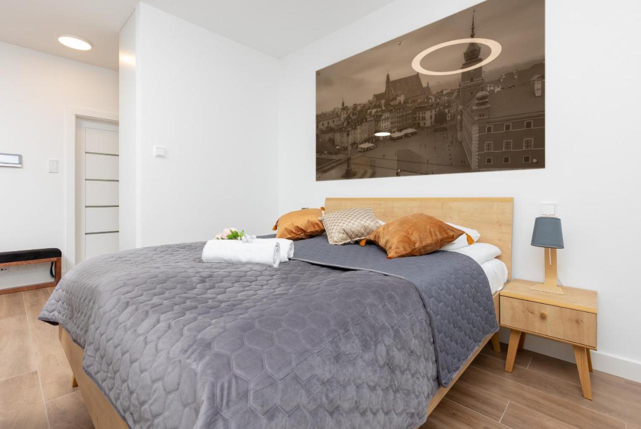 Srodmiescie Warsaw Muranow Apartments With Parking By Noclegi Renters Экстерьер фото