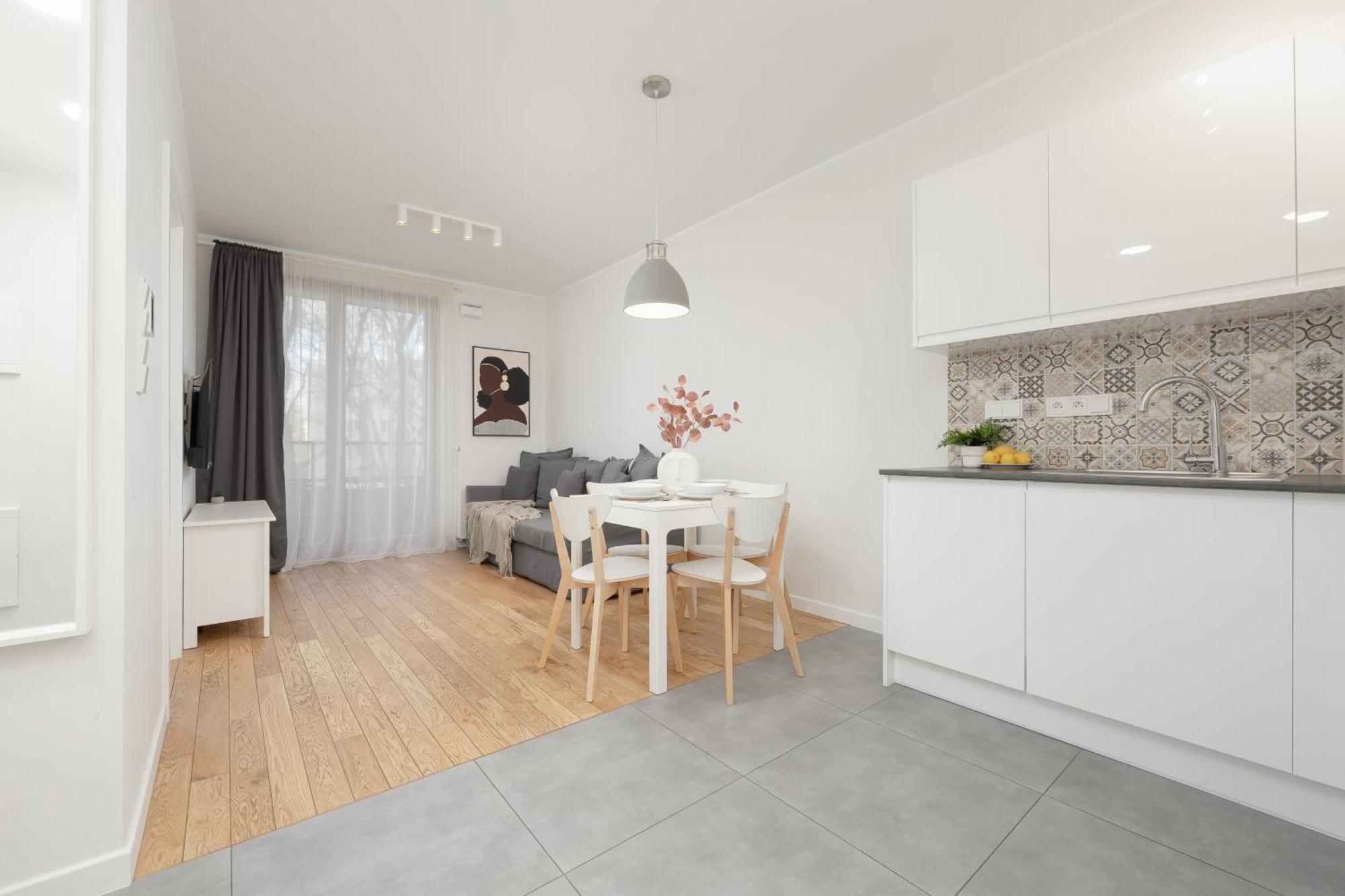 Srodmiescie Warsaw Muranow Apartments With Parking By Noclegi Renters Экстерьер фото